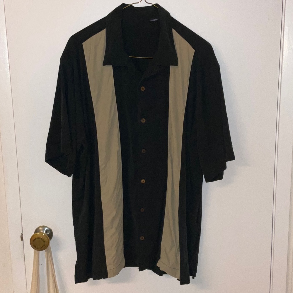 Casual Resort Ready Silk Black and Tan Paneled Coconut Button-Up Shirt -XL